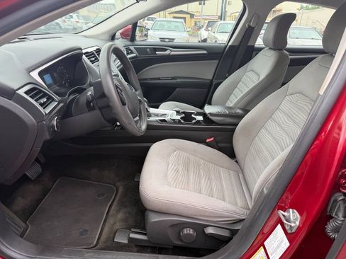 Used 2016 Ford Fusion S FWD image 21