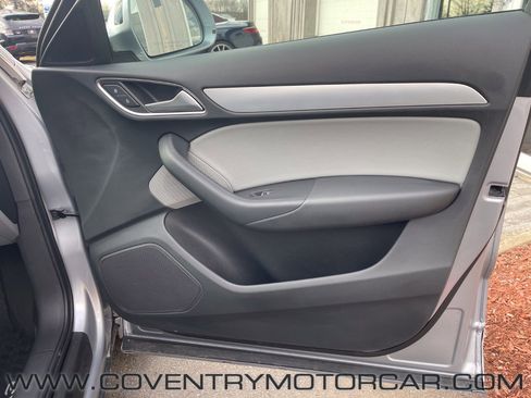 Used 2016 Audi Q3 2.0T Premium Plus image 34