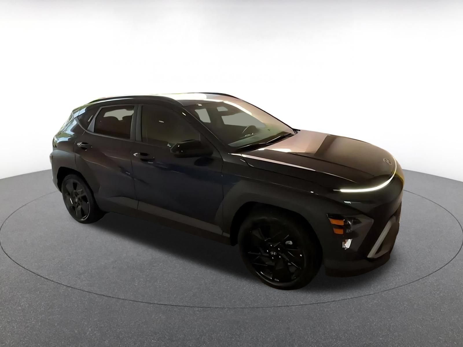Used 2026 Hyundai Kona SEL Sport FWD image 2