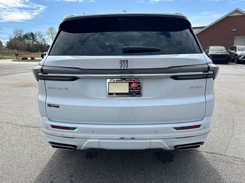 New 2026 Buick Enclave Avenir w/ Super Cruise Package image 7