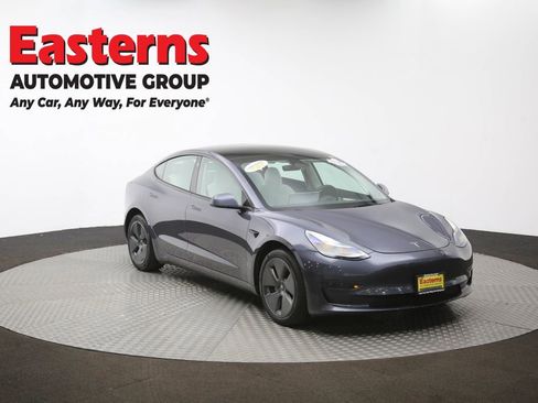 Used 2023 Tesla Model 3 Standard Range image 46