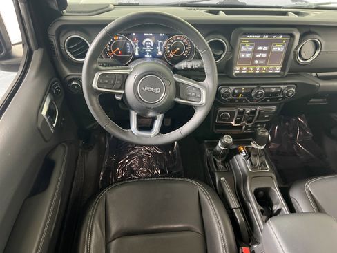 Used 2023 Jeep Wrangler Sahara w/ Cold Weather Group image 22