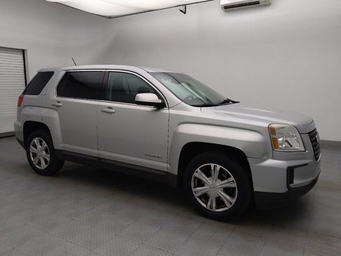 Used 2017 GMC Terrain SLE image 11