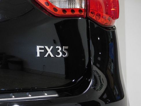 Used 2010 INFINITI FX35 AWD w/ Technology Pkg image 84