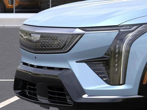 New 2025 Cadillac Optiq Sport 1 w/ LPO, ONYX Package image 13