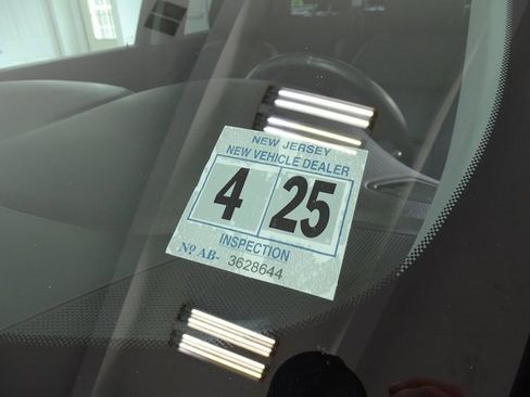 Used 2020 GMC Acadia SLT image 28