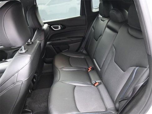 New 2026 Jeep Compass Latitude image 18