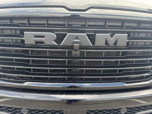 New 2026 RAM 1500 Laramie w/ Night Edition AWD/4WD image 9