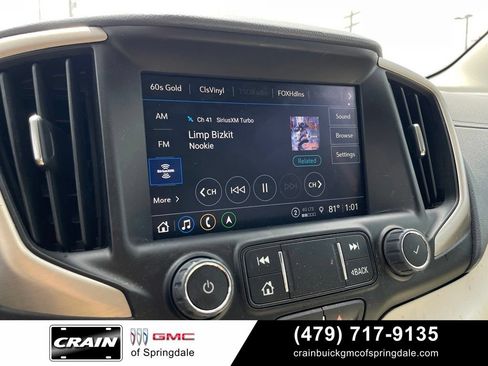 Used 2024 GMC Terrain Denali w/ Black Diamond Edition AWD/4WD image 16