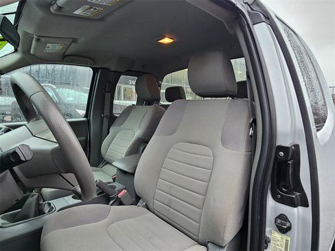 Used 2012 Nissan Frontier S w/ S Preferred Pkg image 16