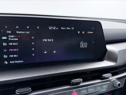 Used 2025 Kia Telluride S FWD image 31