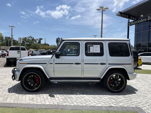 Certified 2022 Mercedes-Benz G 63 AMG 4MATIC image 3