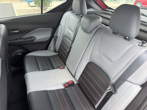 Used 2023 Nissan Kicks SR w/ SR Premium Package FWD image 15