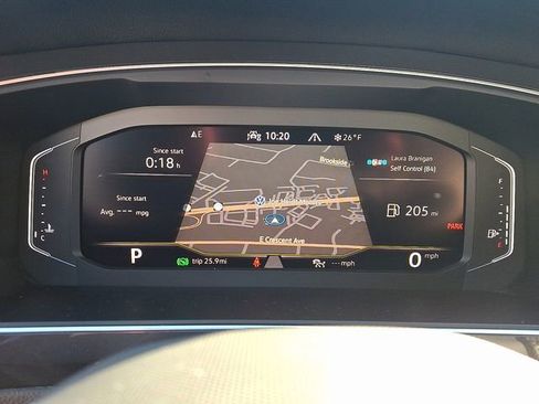 Used 2022 Volkswagen Tiguan SEL R-Line image 25