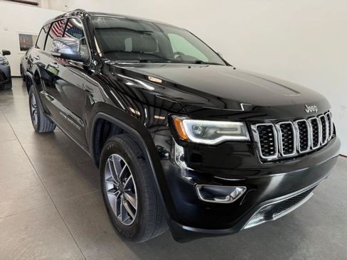Used 2019 Jeep Grand Cherokee Limited w/ Luxury Group II RWD image 4