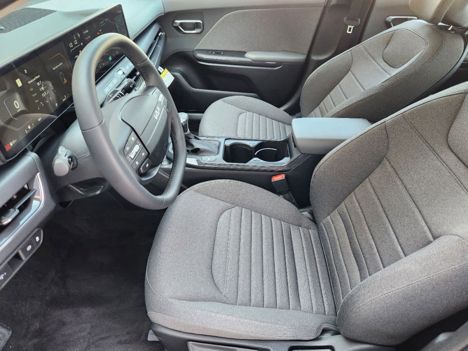 Certified 2025 Kia K4 EX FWD image 10
