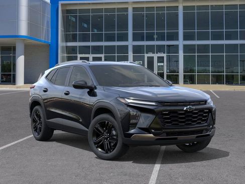 New 2026 Chevrolet Trax ACTIV FWD image 7