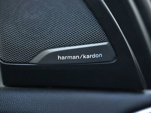 Used 2023 BMW X3 xDrive30i w/ M Sport Package image 18