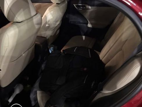 Used 2013 Lexus CT 200h image 9