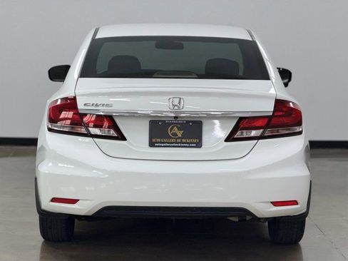 Used 2015 Honda Civic SE image 6
