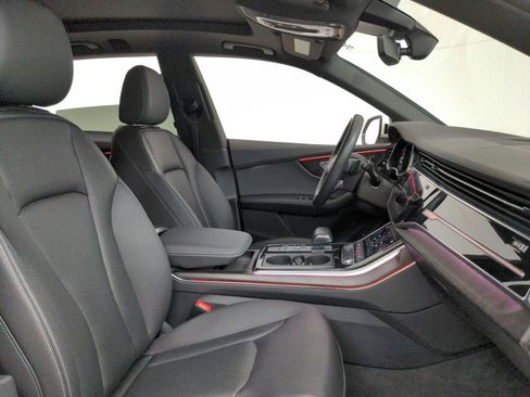 Used 2019 Audi Q8 Premium Plus AWD/4WD image 27