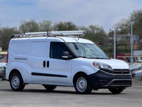 Used 2022 RAM ProMaster City Tradesman FWD image 1