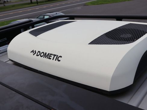 Used 2022 Mercedes-Benz Sprinter 2500 w/ Parking Package image 9