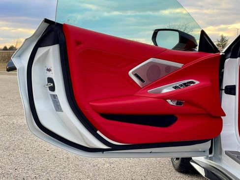 Used 2024 Chevrolet Corvette Z06 image 21