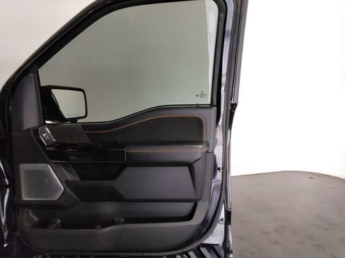 Used 2021 Ford F150 Platinum w/ FX4 Off-Road Package image 46