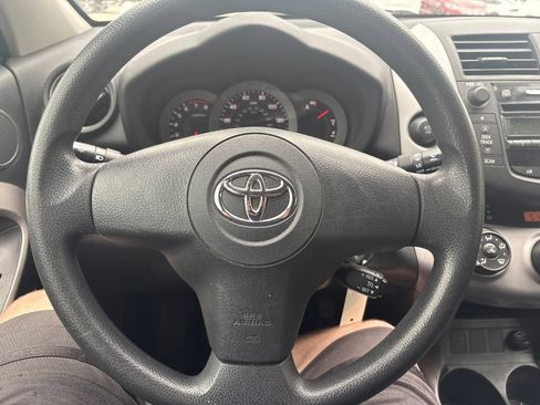 Used 2007 Toyota RAV4 Sport FWD image 9