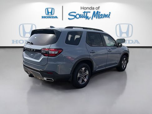 New 2026 Honda Pilot EX-L image 7