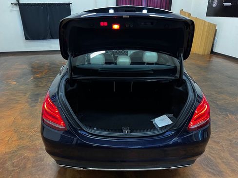 Used 2018 Mercedes-Benz C 300 4MATIC Sedan image 46