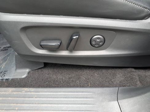 Certified 2025 INFINITI QX60 Pure AWD/4WD image 17