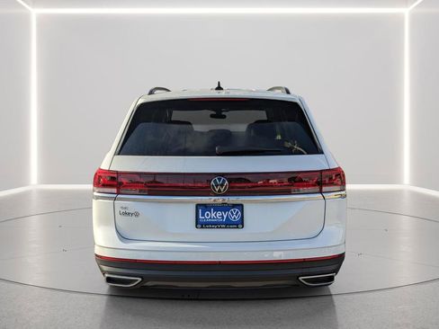 New 2026 Volkswagen Atlas SE FWD image 5