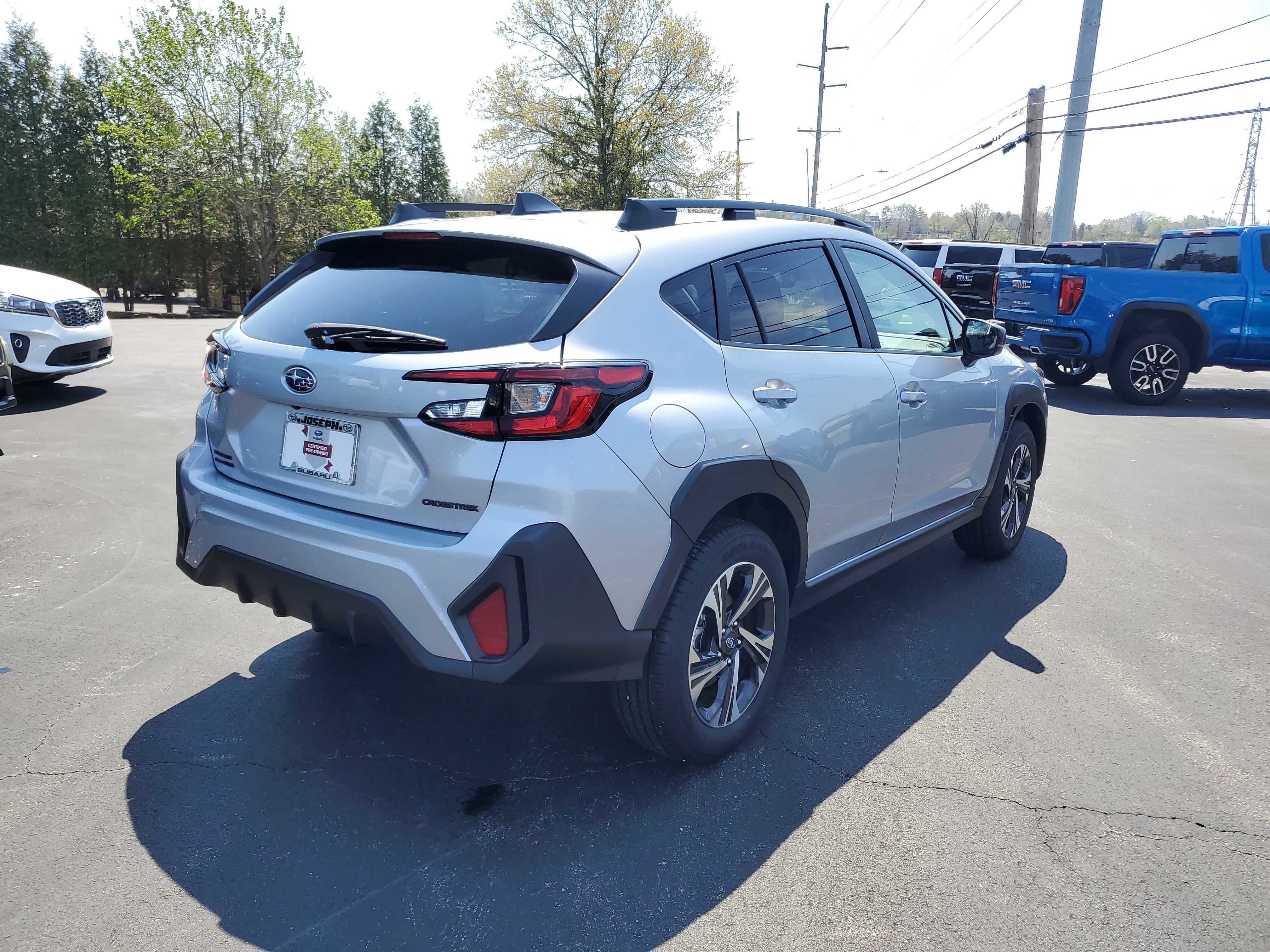 Certified 2026 Subaru Crosstrek 2.5i Premium AWD/4WD image 3