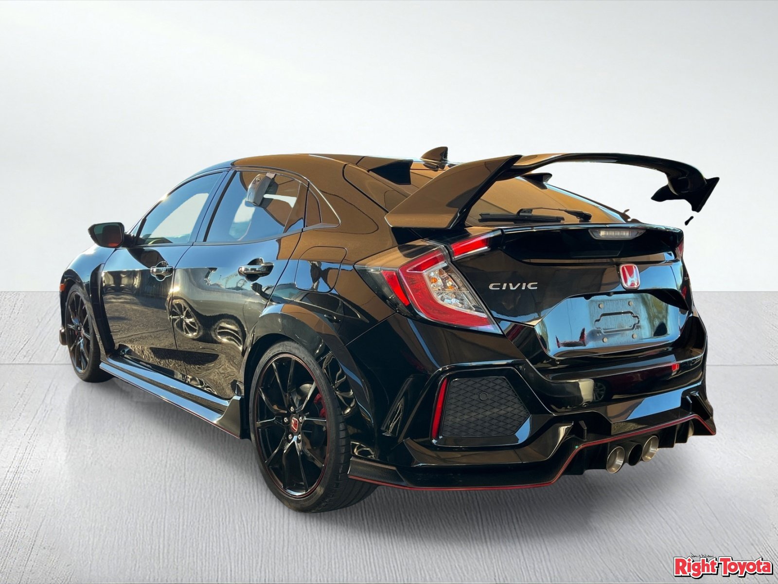 Used 2017 Honda Civic Type R image 3