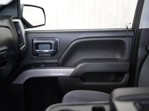 Used 2018 Chevrolet Silverado 1500 LT w/ All Star Edition AWD/4WD image 30