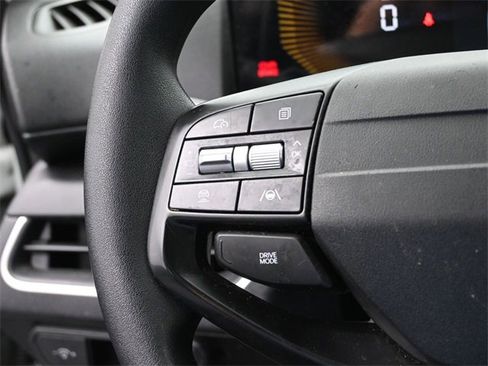 Used 2025 Kia K4 LXS image 15