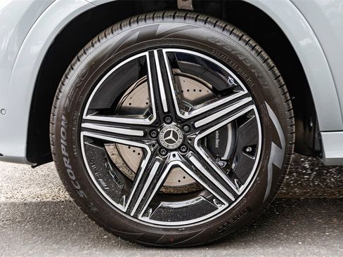 New 2026 Mercedes-Benz GLE 450 4MATIC Coupe image 9