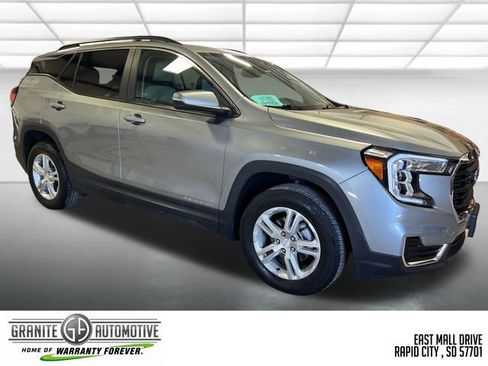 Used 2023 GMC Terrain SLE w/ Driver Convenience Package AWD/4WD image 8