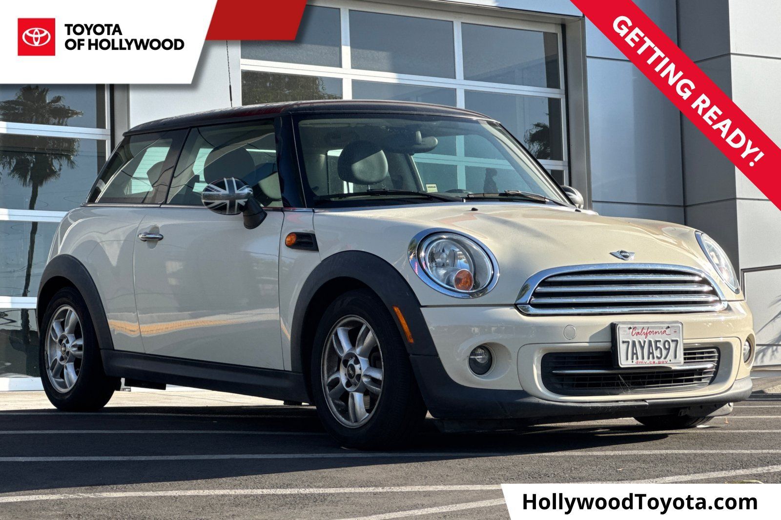 Used 2013 MINI Cooper Hardtop FWD image 1