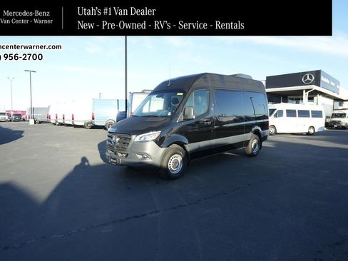 Used 2023 Mercedes-Benz Sprinter 2500 image 1