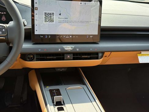 New 2026 Lexus ES 500e AWD/4WD image 15