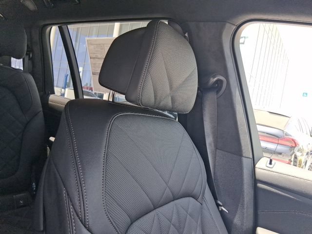 New 2027 BMW X7 xDrive40i w/ Executive Package AWD/4WD image 18