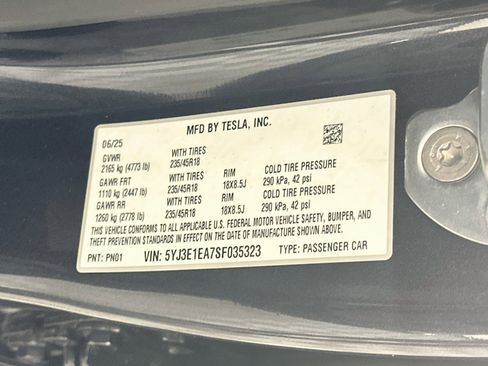 Used 2025 Tesla Model 3 RWD image 12