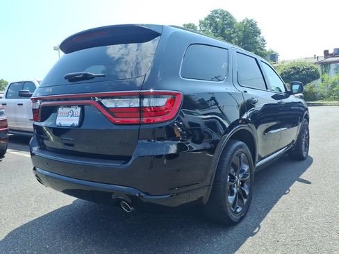 Used 2021 Dodge Durango R/T w/ Blacktop Package AWD/4WD image 21