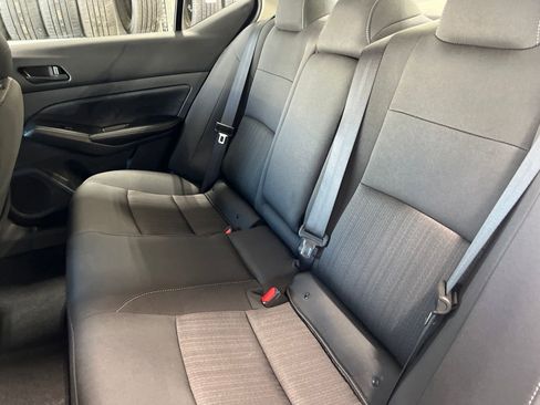 Used 2025 Nissan Altima 2.5 SV AWD/4WD image 19