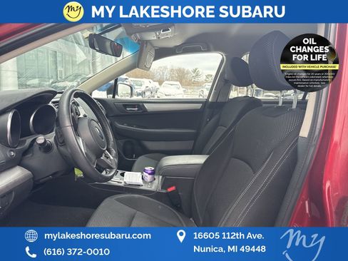 Used 2018 Subaru Outback 2.5i Premium image 13