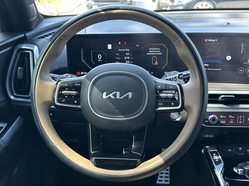 Used 2025 Kia Sorento SX Prestige w/ Olive Brown Leather Package AWD/4WD image 21
