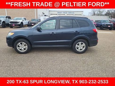 Used 2012 Hyundai Santa Fe GLS image 5